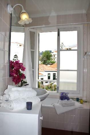 Old Town Penthouse - Barreirinha Appartement Funchal  Buitenkant foto